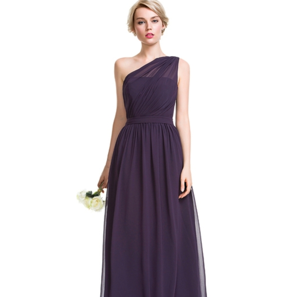 Bridesmaid's dress, one shoulder, plum colour - Picture 1 of 2